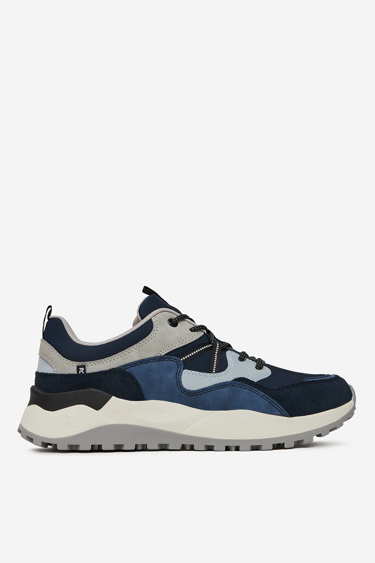 Sneakersy