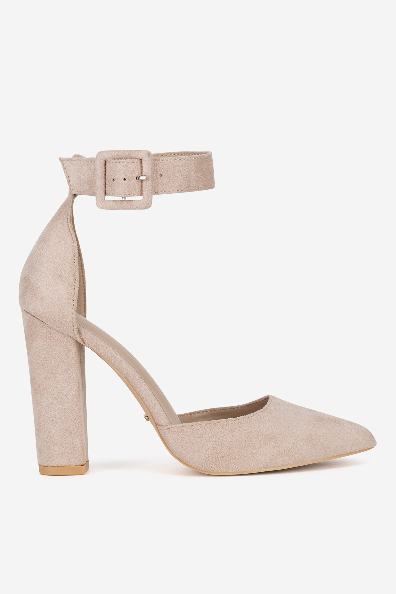 Pantofi cu toc