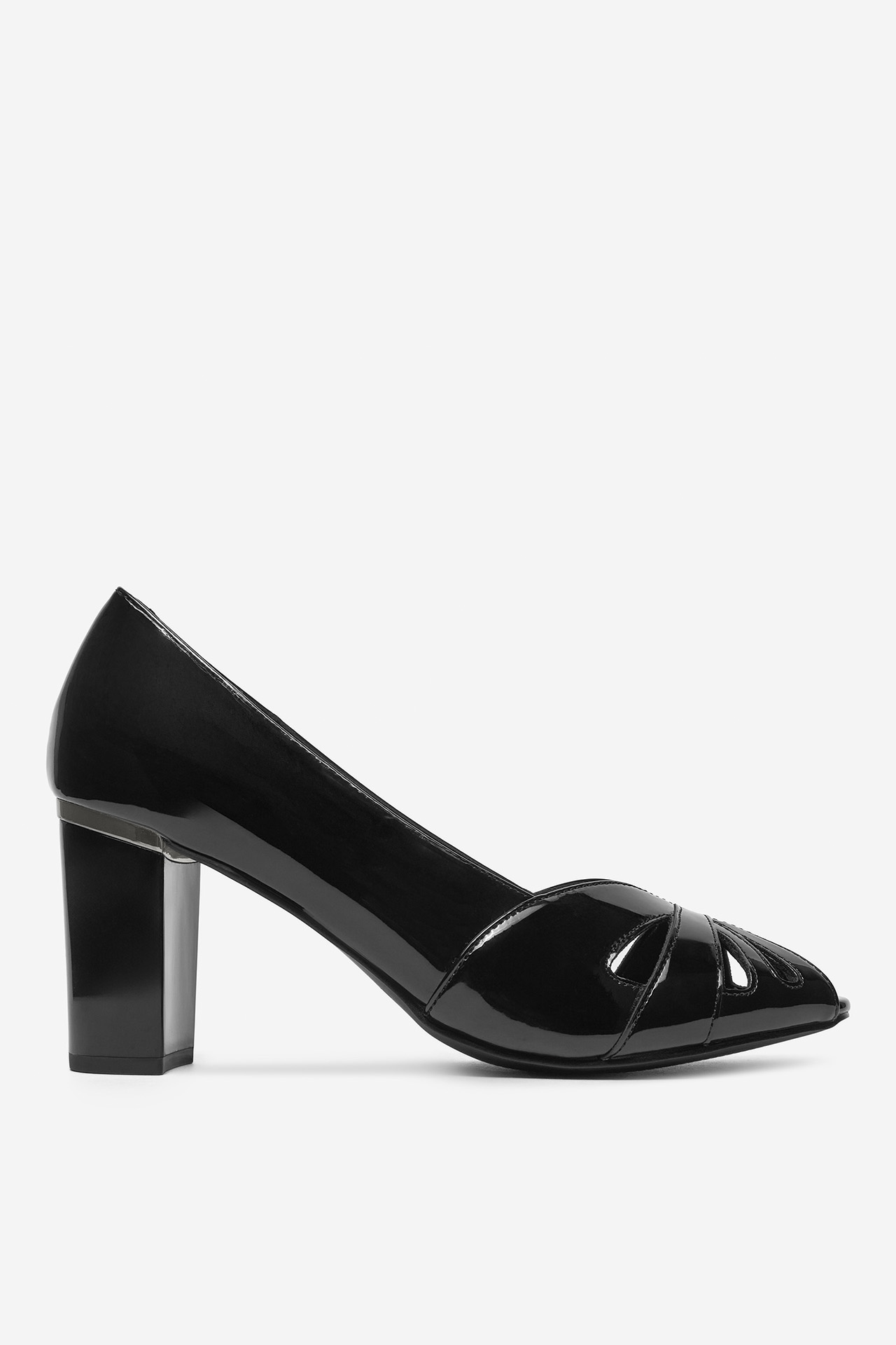 Pantofi cu toc