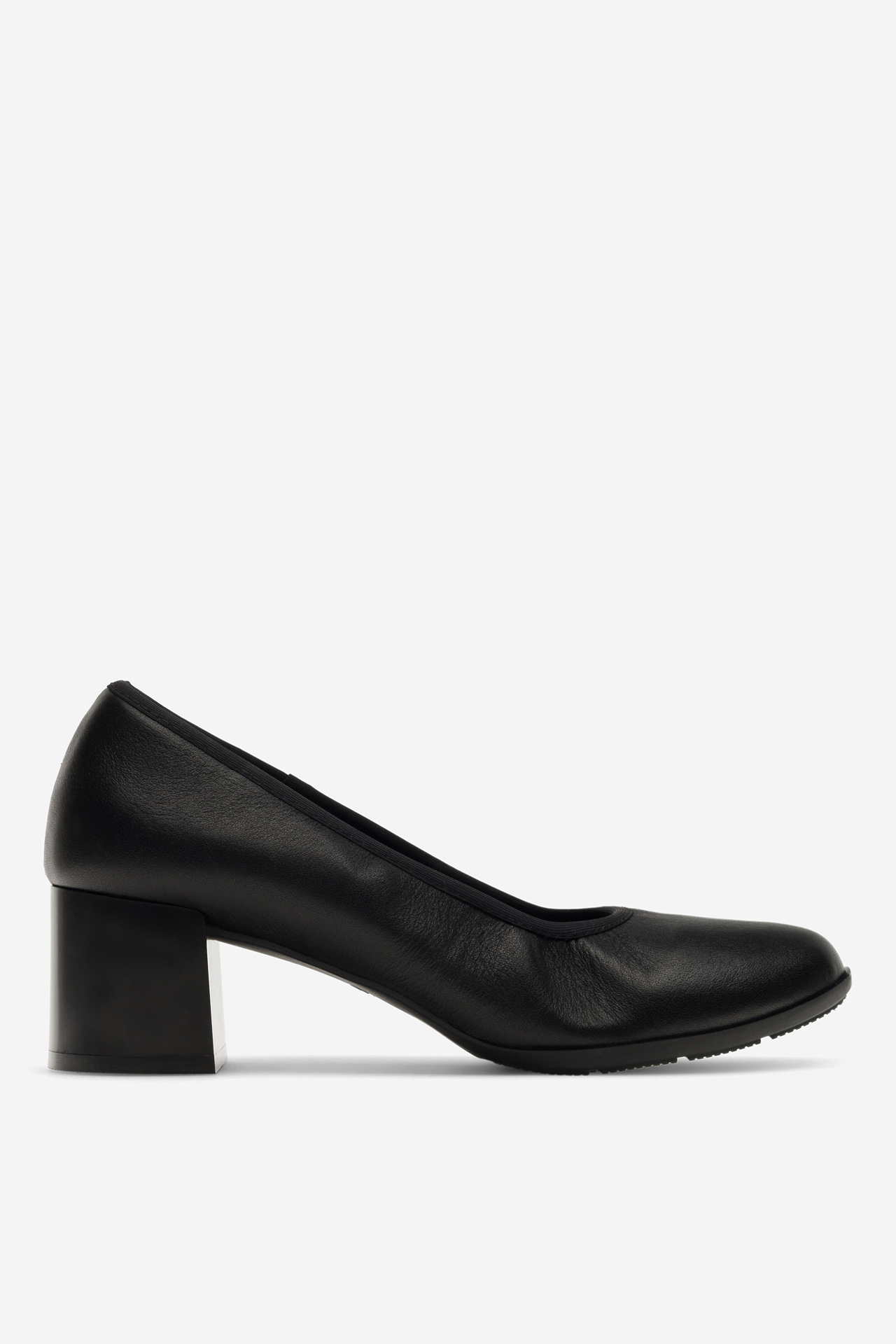 Pantofi cu toc