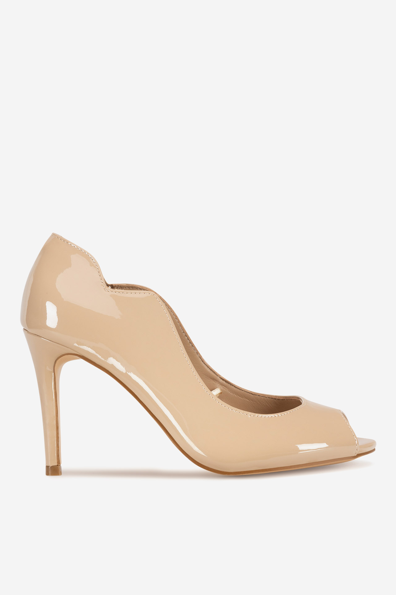 Pantofi stiletto