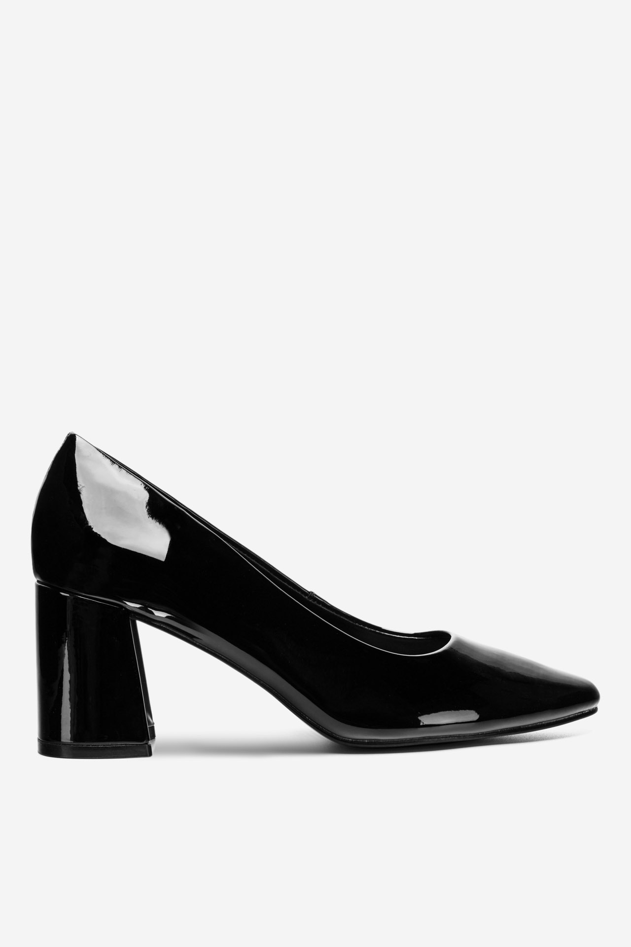 Cipele na petu