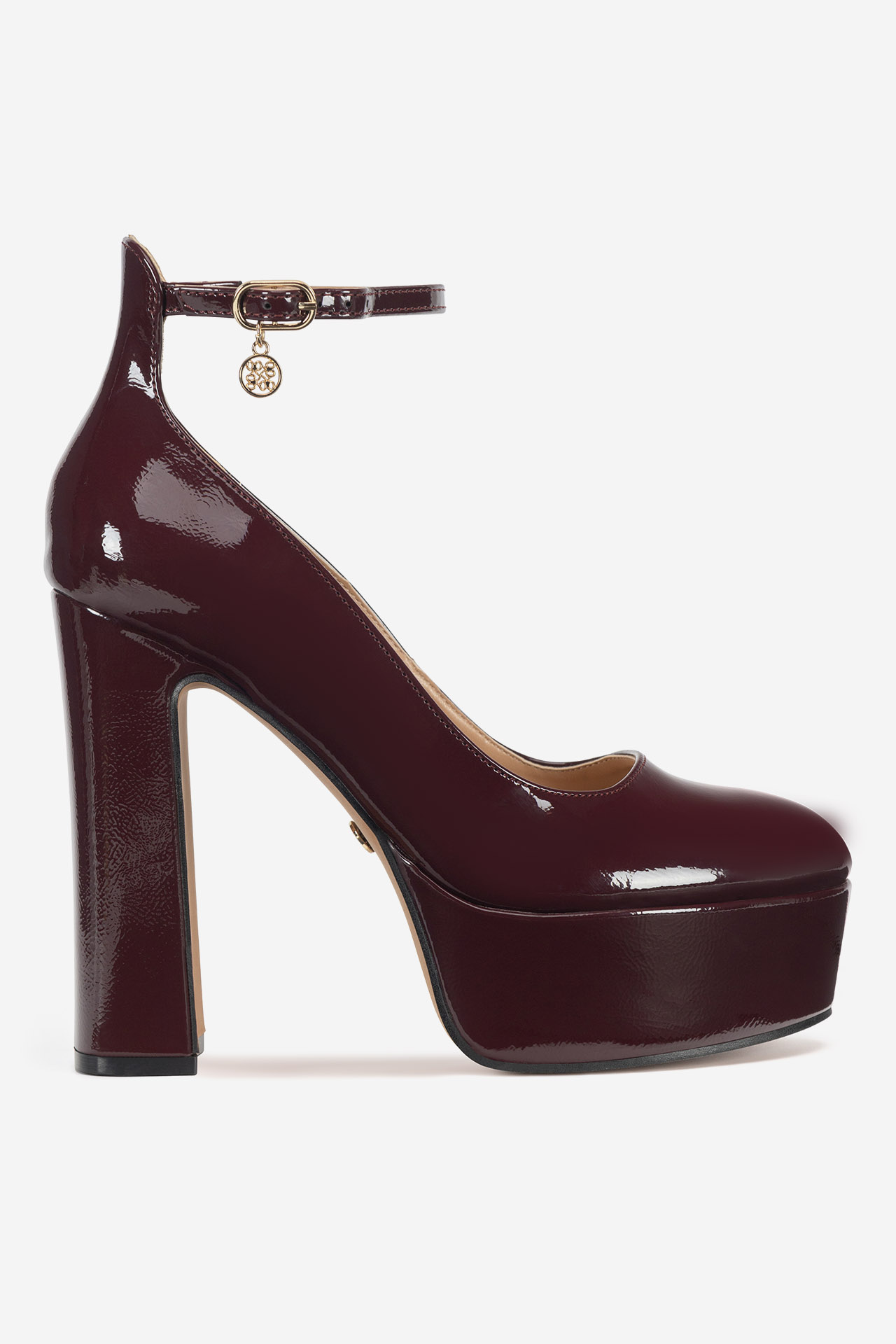 Pantofi cu toc