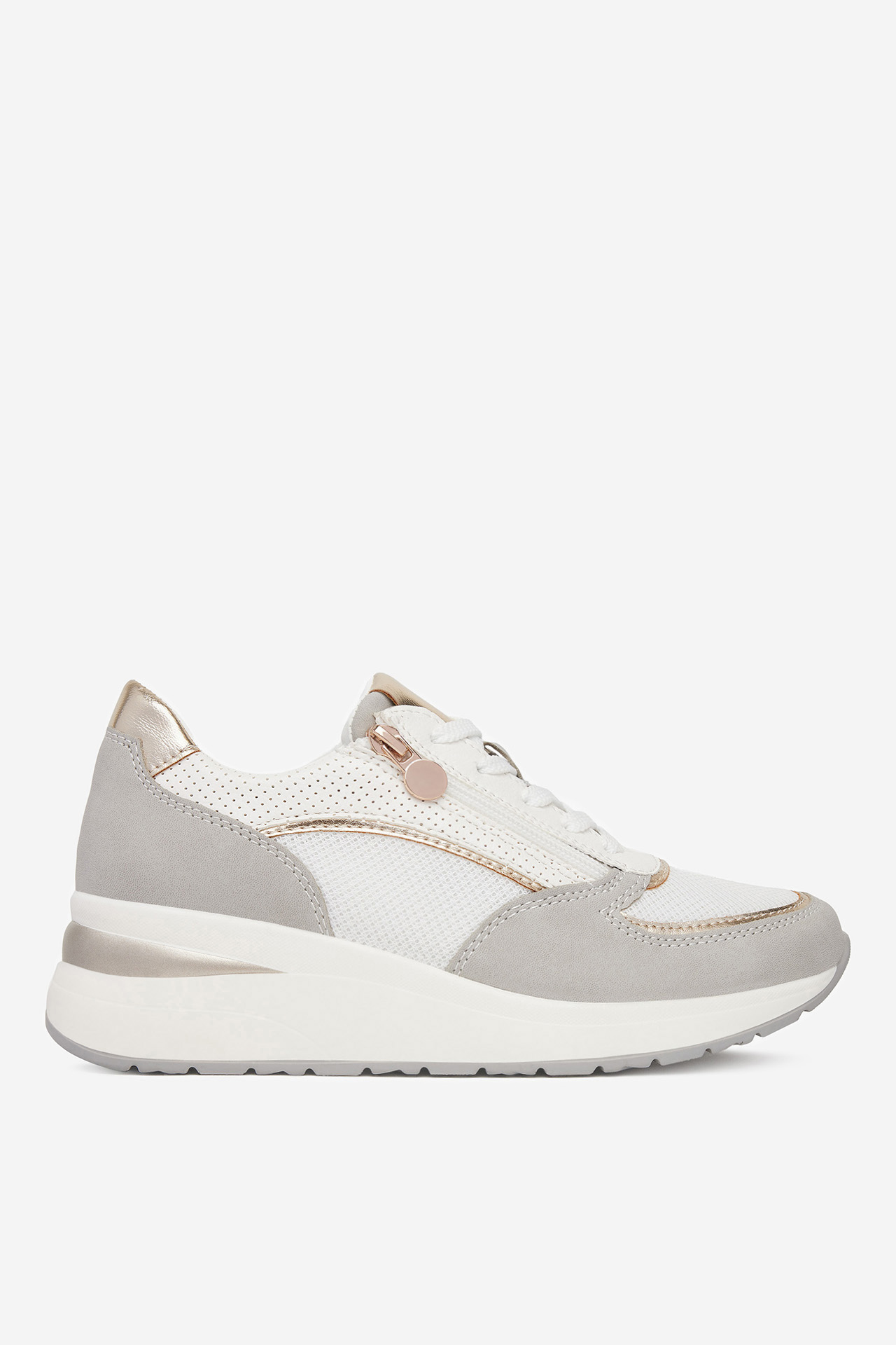Clara Barson Sneakers
