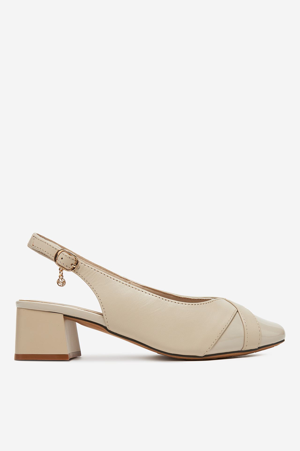 Pantofi cu toc