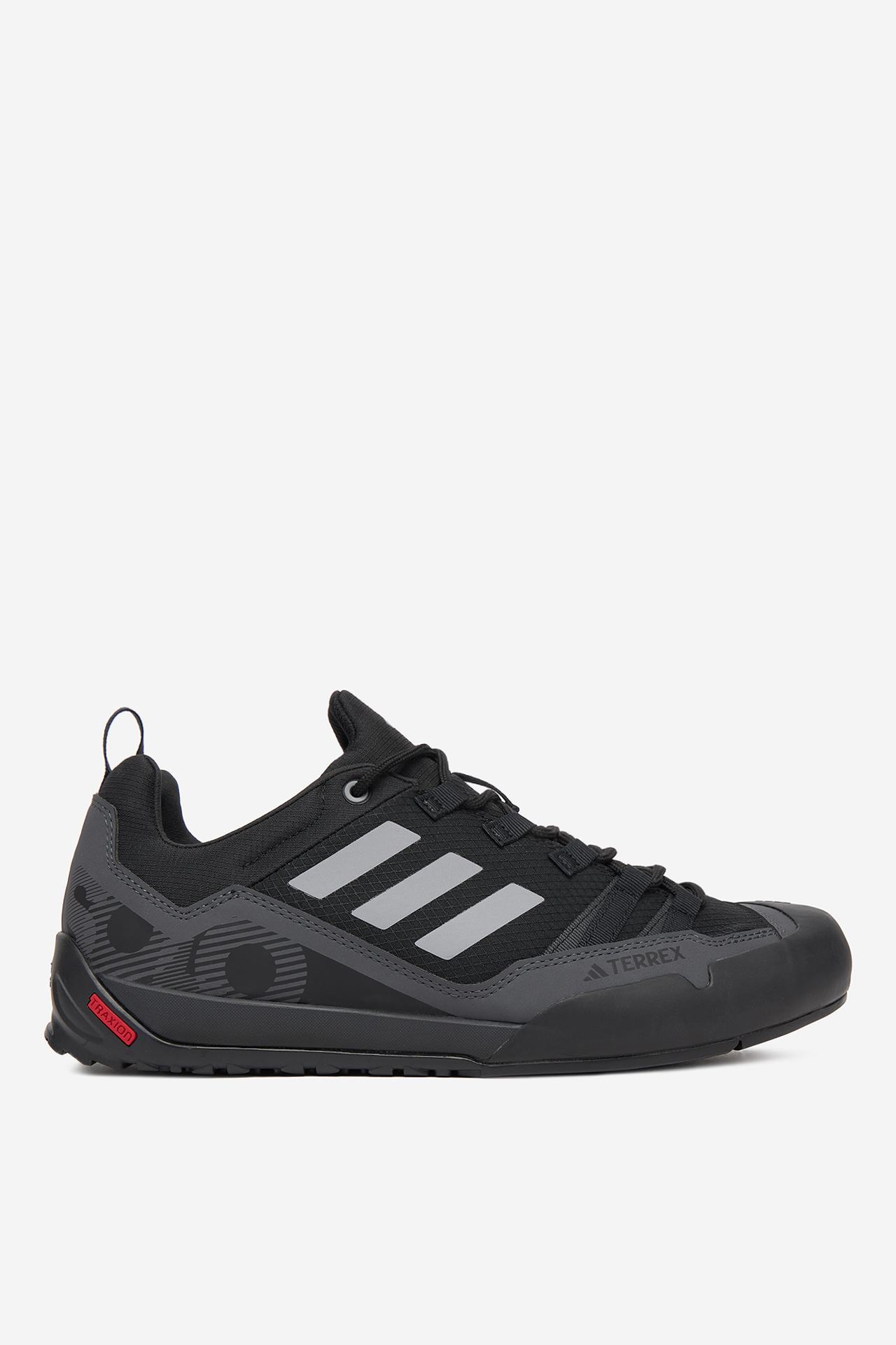 Sneakersy