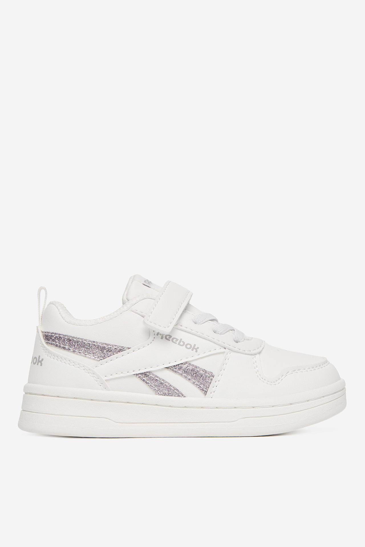 Sneakersy