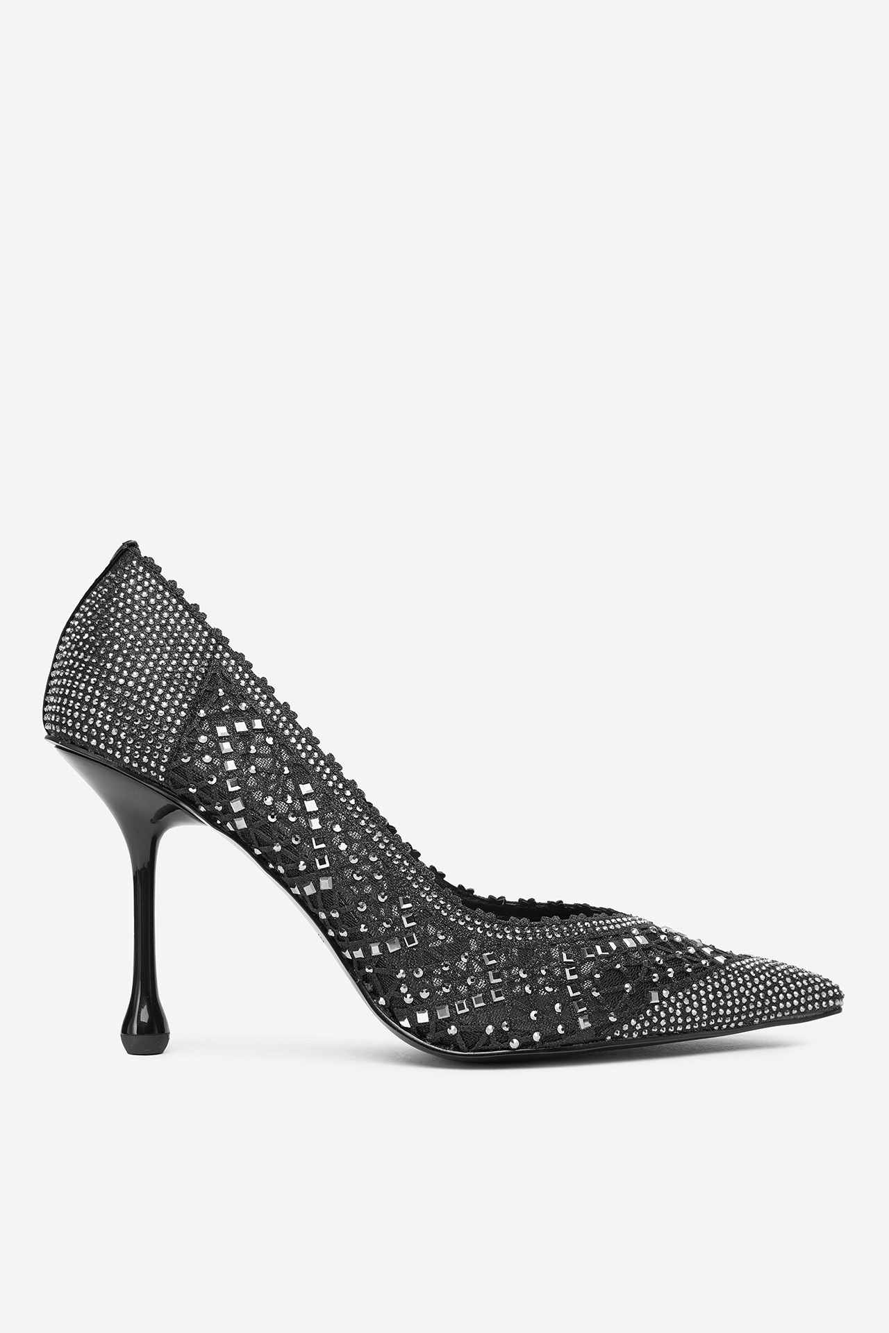 Pantofi stiletto