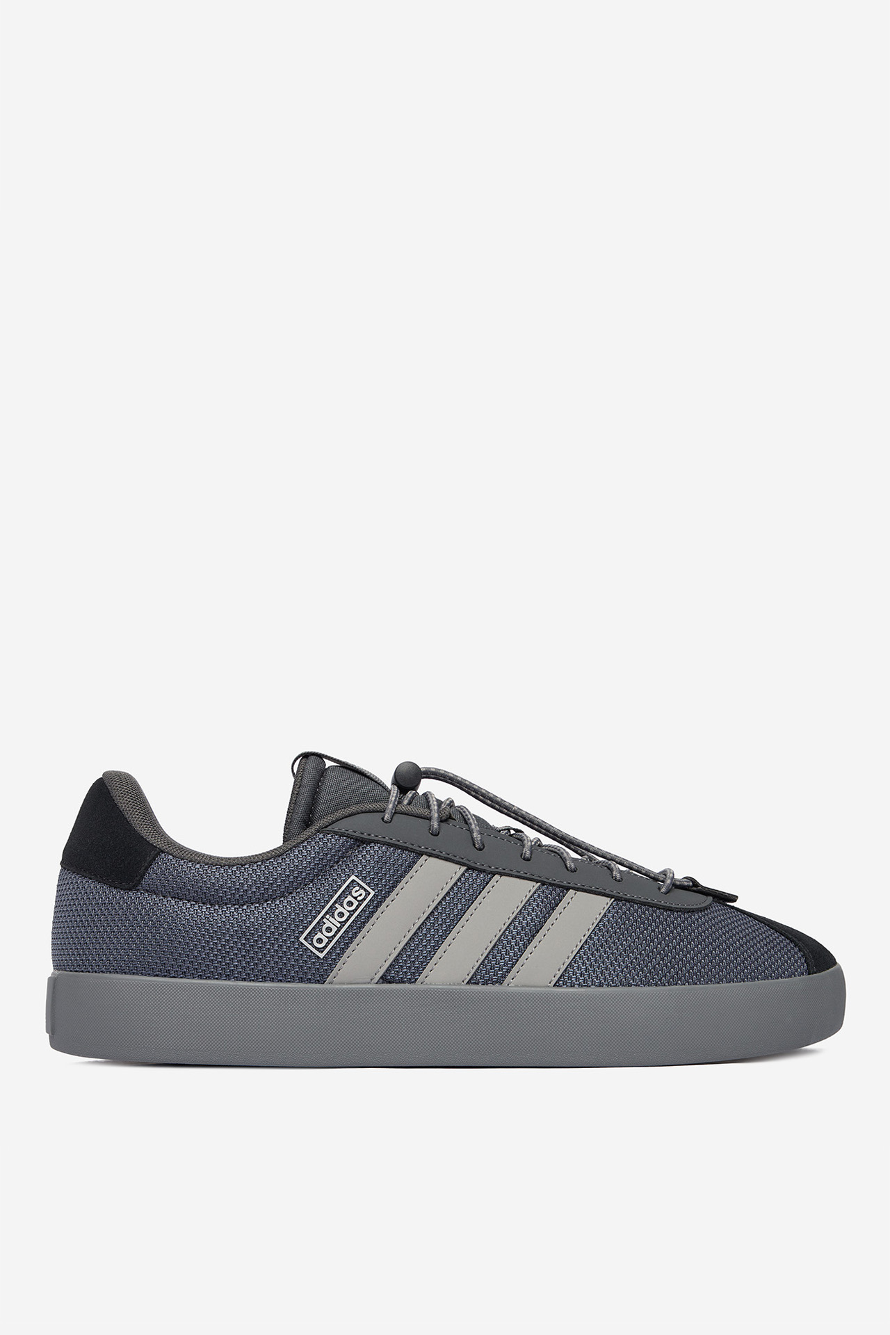 Sneakersy