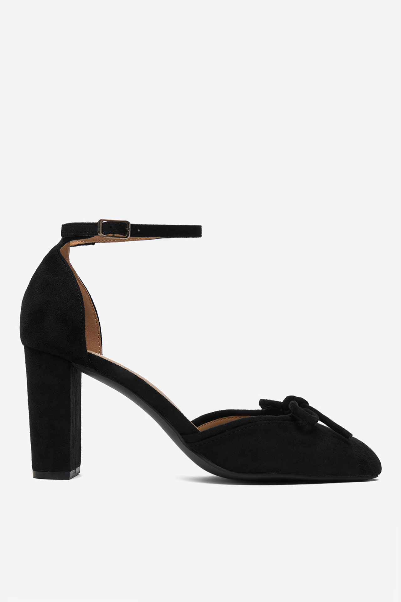 Pantofi cu toc