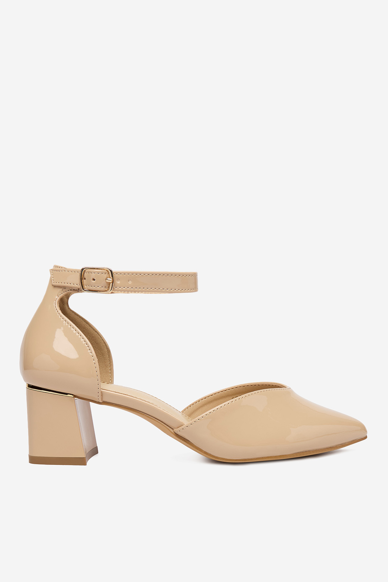 Pantofi cu toc