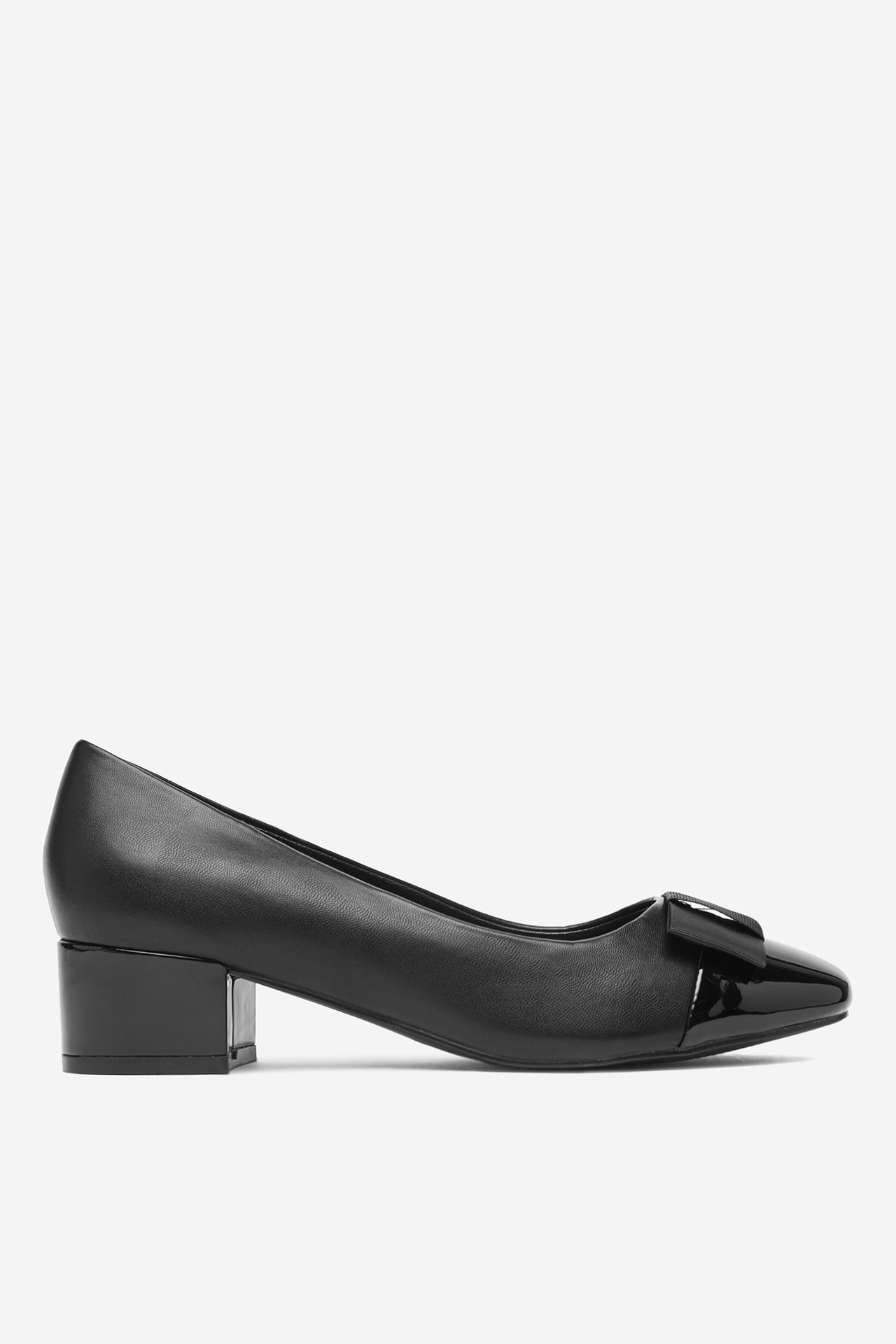 Pantofi cu toc