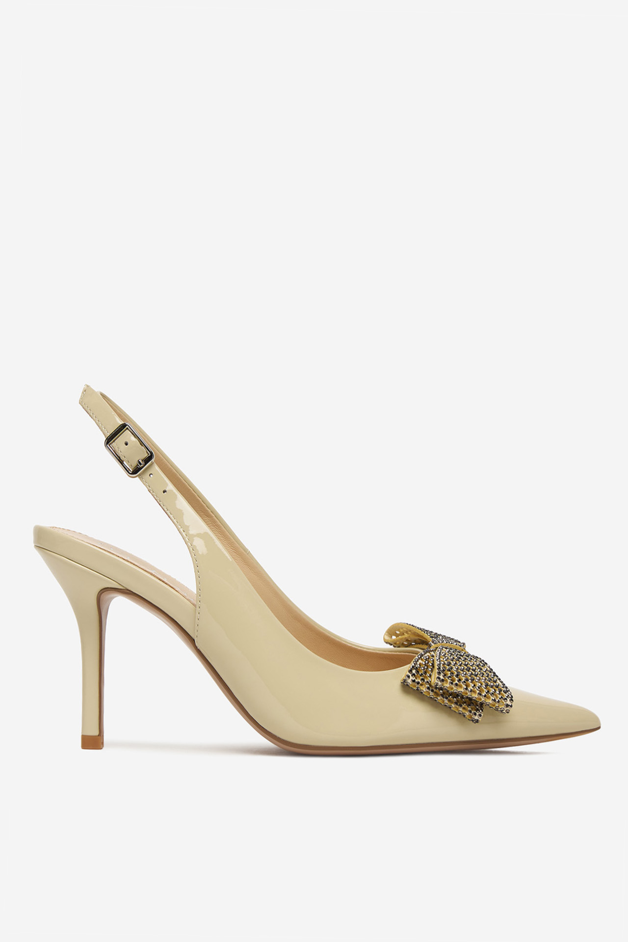 Pantofi stiletto