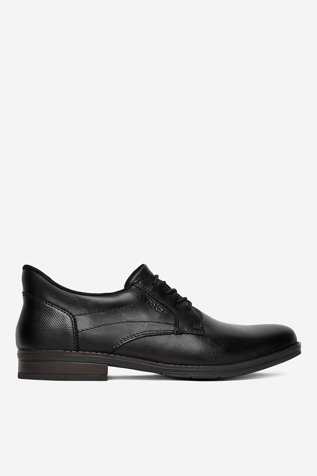 Pantofi