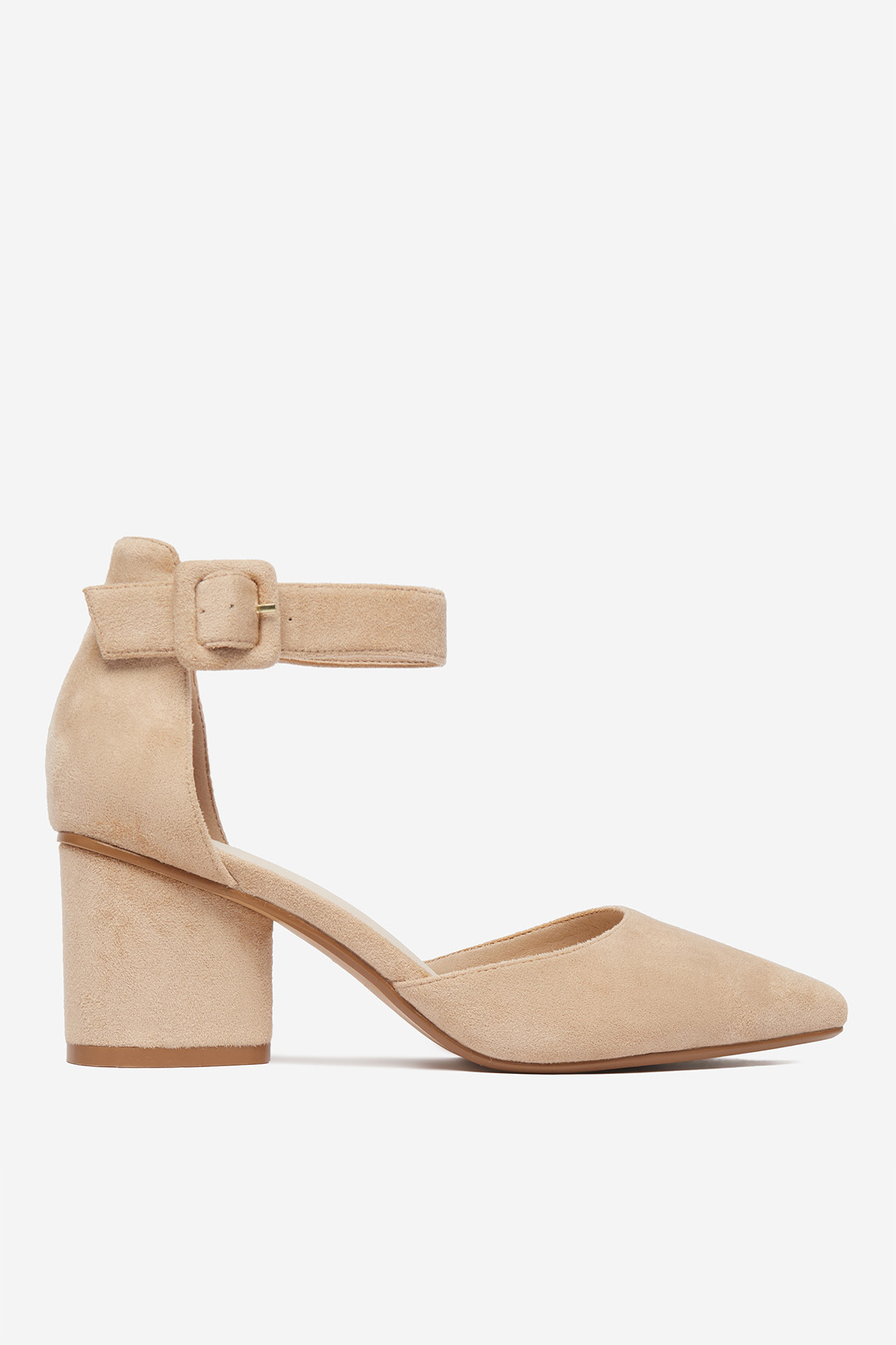 Pantofi cu toc