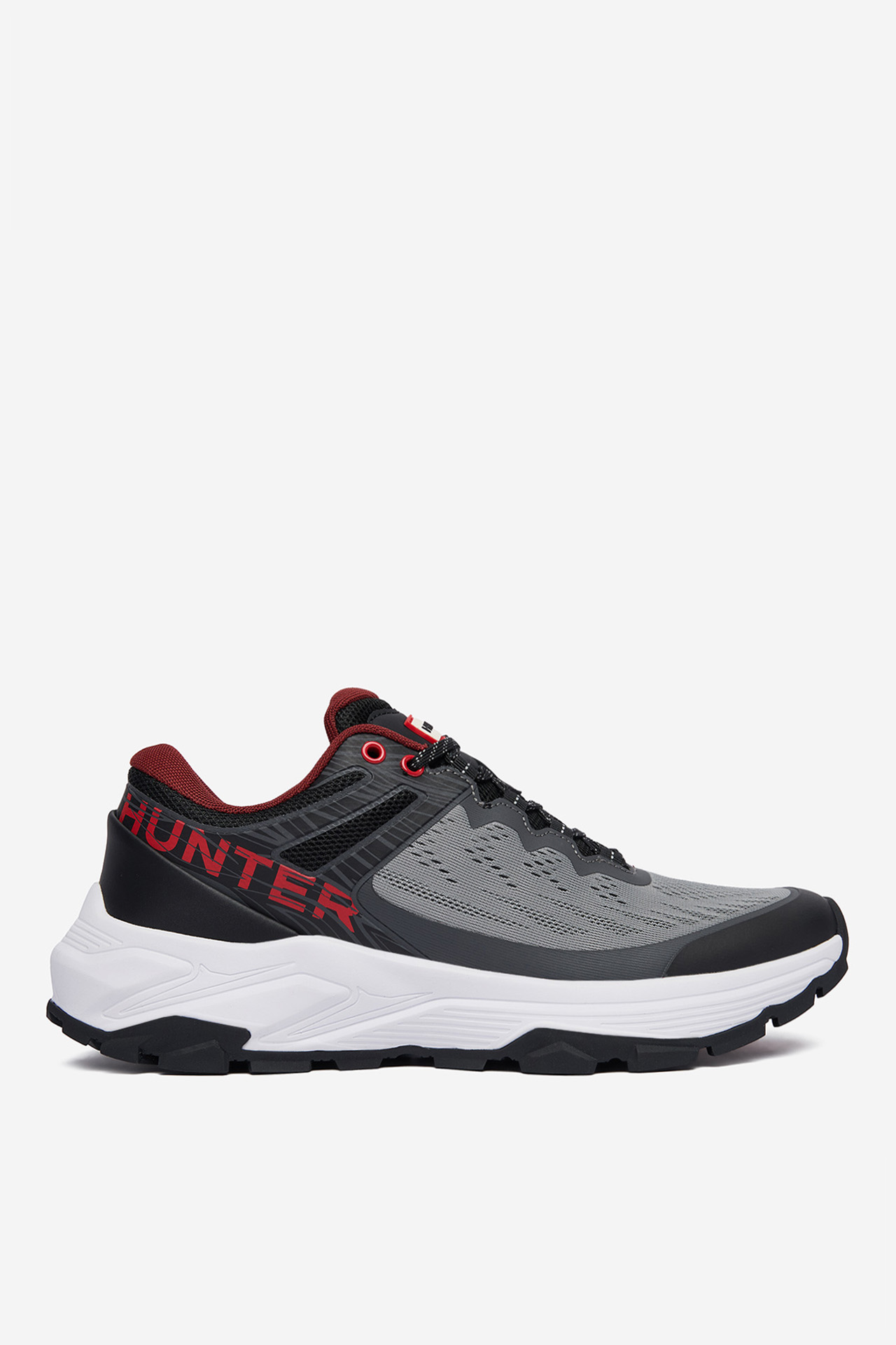 Sneakersy