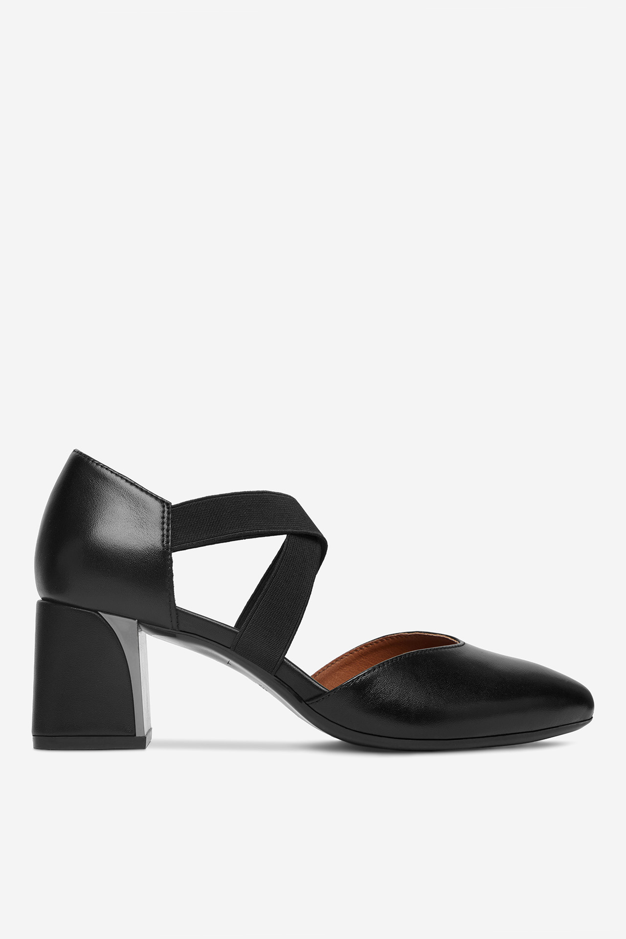 Pantofi cu toc
