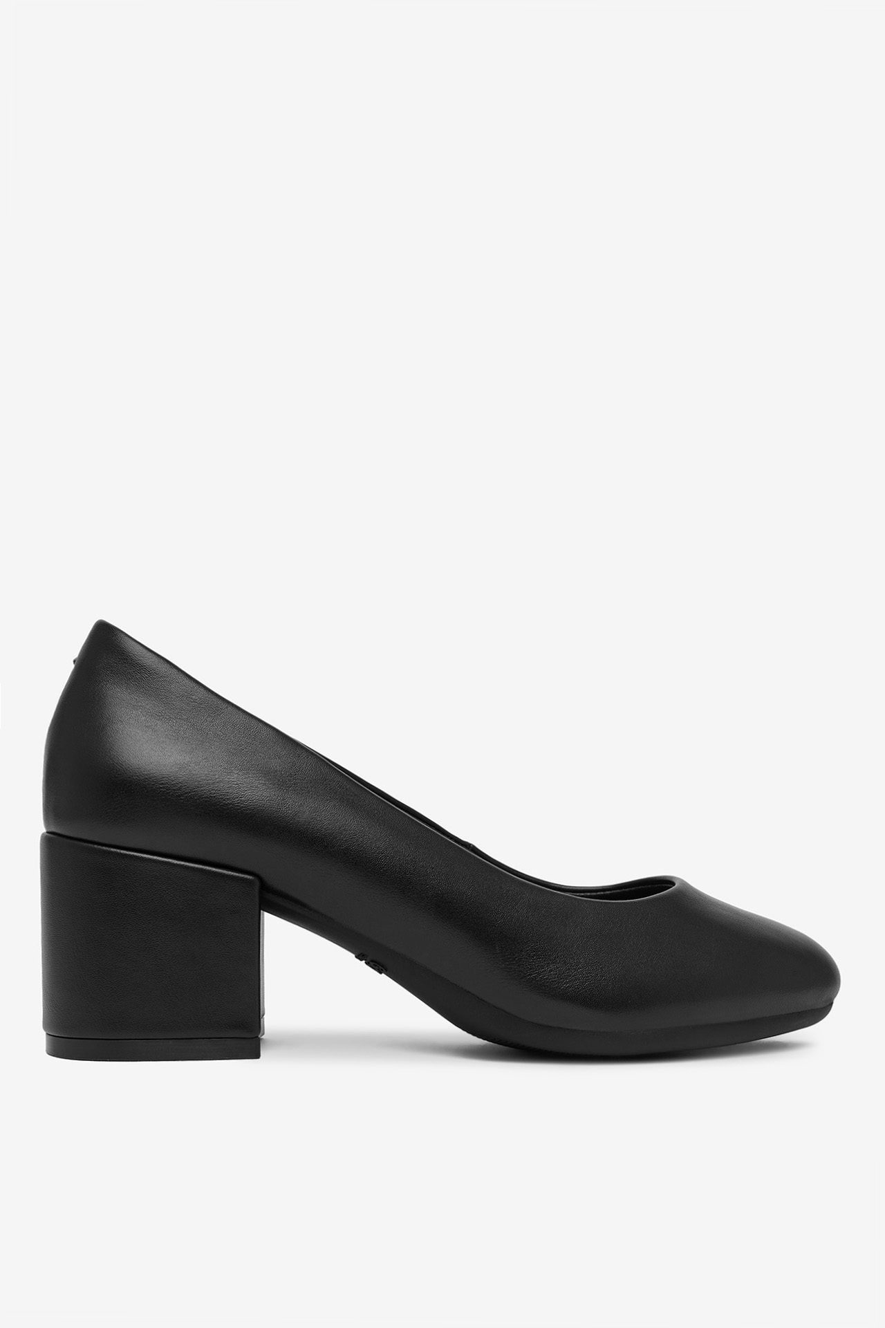 Pantofi cu toc