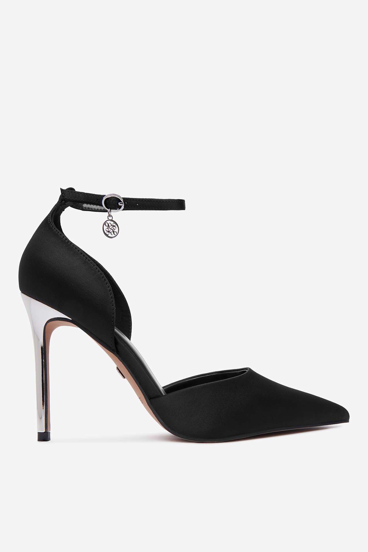 Pantofi stiletto